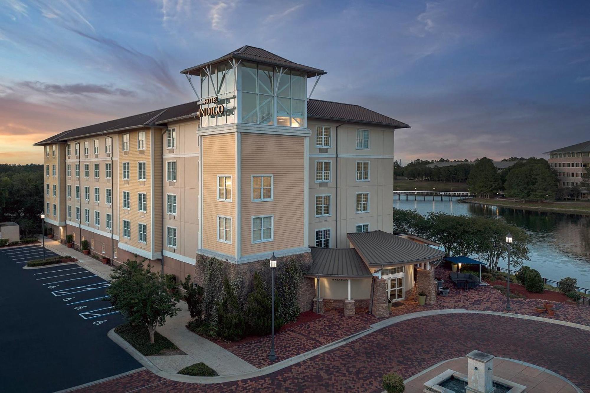 Hotel Indigo Jacksonville-Deerwood Park By Ihg Exterior foto