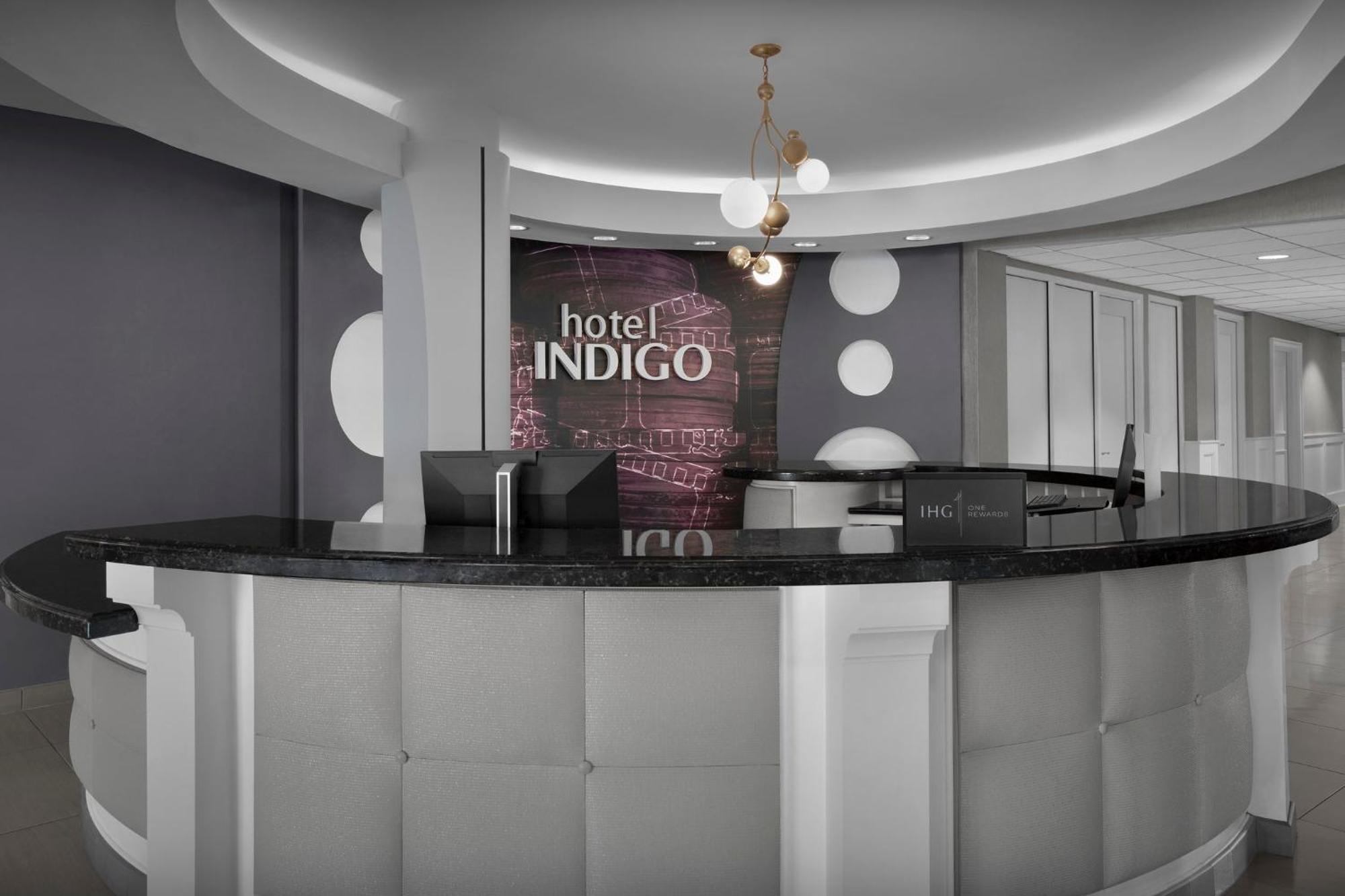 Hotel Indigo Jacksonville-Deerwood Park By Ihg Exterior foto